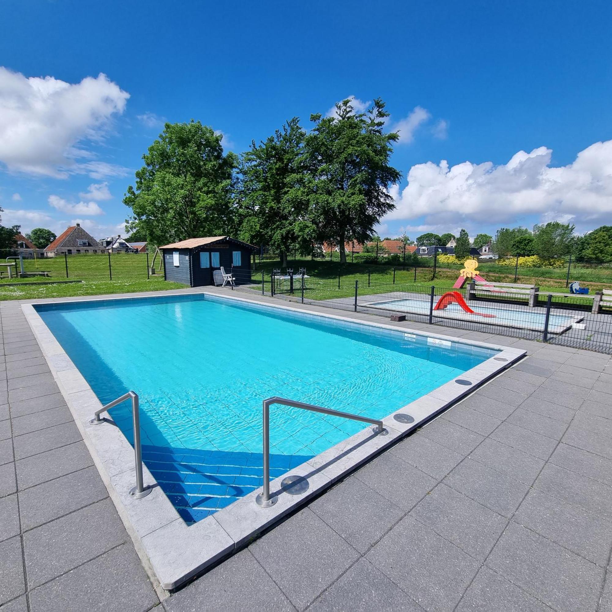 Luxus Familienvilla Mit Jacuzzi & Sauna Tzummarum ภายนอก รูปภาพ