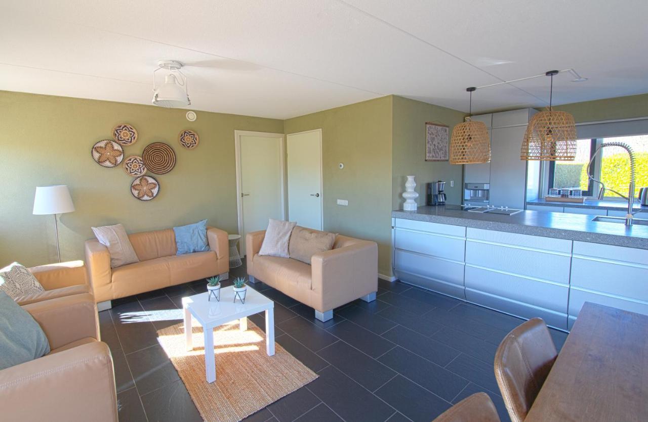 Luxus Familienvilla Mit Jacuzzi & Sauna Tzummarum ภายนอก รูปภาพ